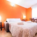 Art Painting Apartment With Canal View